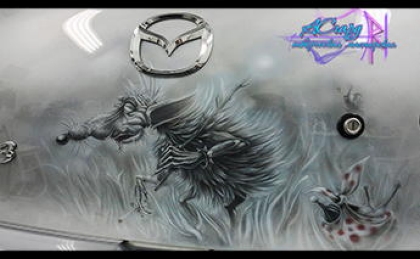 Аэрография на автомобиле Mazda 3. По мотивам мультфильма Норштейна Ю. Б. Ёжик в тумане. 