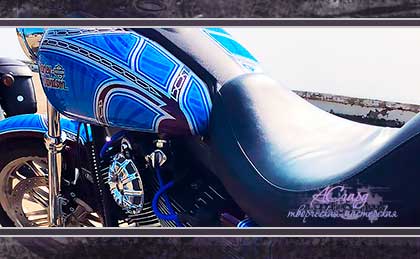Аэрография на мотоцикле Harley - Davidson Dyna Super Glide. Custom Low Rider. 