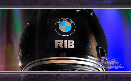 Аэрография на шлеме Arai SZ RAM4. BMW R18. 